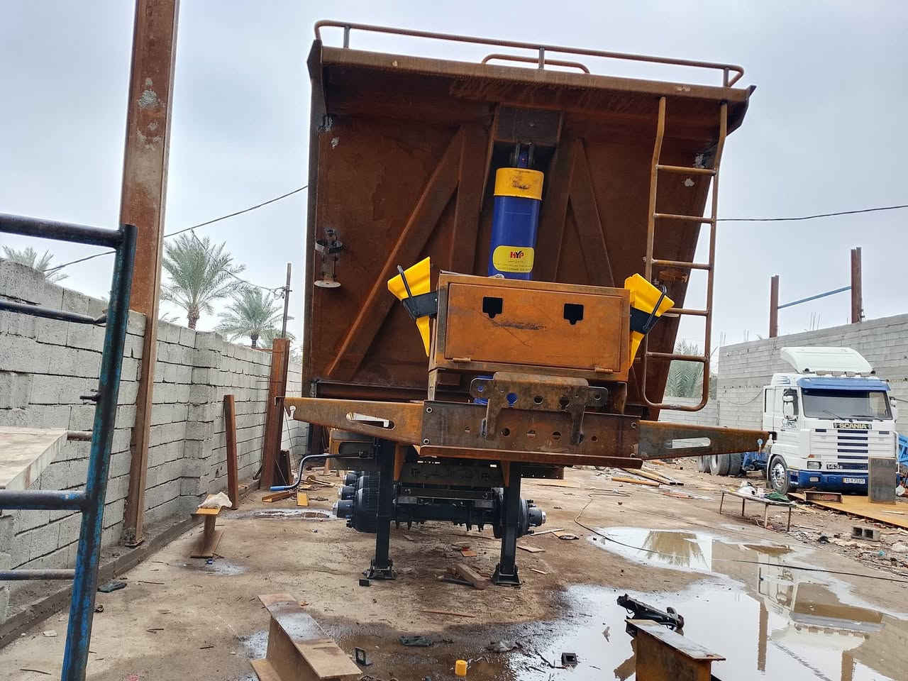 ماك نيسان للبيع ***********
