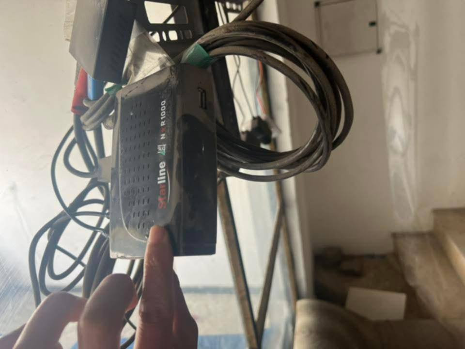 للبيع مكانهن نجف حي النفط 
باب pvc طول متر و ٢٠*٣ أمتار ونص فقط ب ٣٠ الف
منظومه مفرغات ٩ أمتار فقط ب ٣٠ الف
قاطع زجاجي مترين* ٣ أمتار ونص فقط ب ٢٥ الف
هذا طباخ ٢٥ بيع مستعجل


**إذا كنت صاحب هذا الإعلان وتريد حذفه لأي سبب، رجاءا أرسل رسالة إلى الدعم الفني**