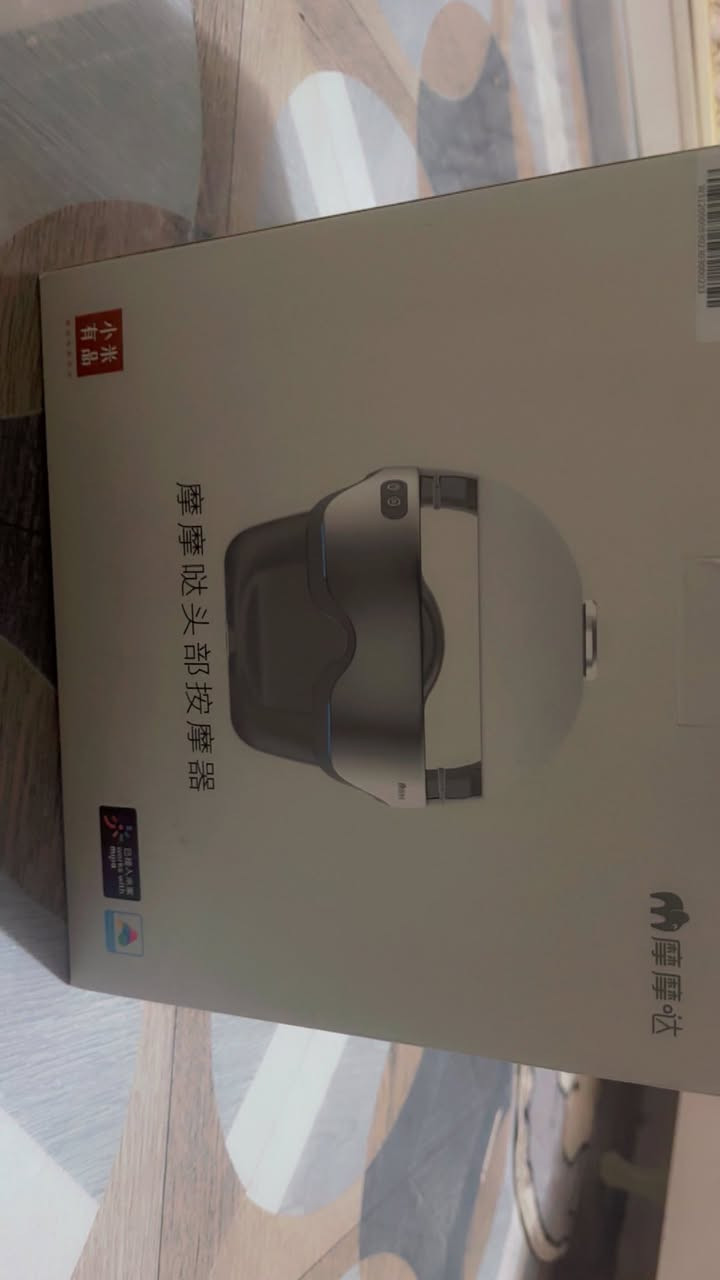 جهاز مساج للرأس والعين الجهاز مصمم حتى يريحك من الصداع، التوتر، ويقلل إجهاد العين بعد يوم طويل من الشغل أو الدراسة. يحتوي على تقنية التدفئة الحرارية (Graphene Heating) لمنطقة العيون والصدغين. تكون الحرارة بحدود 40°C، وهي مفيدة جداً لتنشيط الدورة الدموية وتقليل الهالات السوداء وإراحة العين المتعبة. يدعم الاتصال بالبلوتوث بموبايلك. تقدرين تشغلين عليه موسيقى هادئة أو "تأمل" أثناء المساج، وسماعاته تكون مدمجة داخل الخوذة قريبة من الأذن. خلي سعر والي يعجبني ادخله خاص. طلعته بلنت سعره كولش غالي للمعلومه جماعه 10 الف و15 الف لا تعلقون 🤣🤣 فضلا وليش امرا صعد االمنشور بكلمه يالله


**إذا كنت صاحب هذا الإعلان وتريد حذفه لأي سبب، رجاءا أرسل رسالة إلى الدعم الفني**