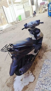 سكنس نازل • مكينه مامفتوحه • يحتاج كفرات