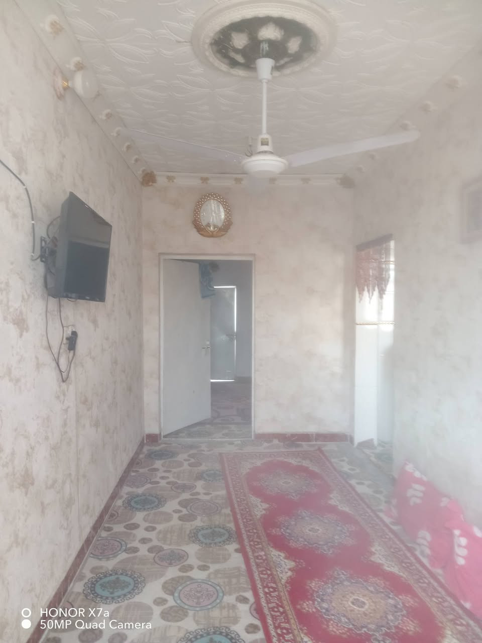 الدار للبيع المساحه 180متر إصلاح زراعي عنوان الدار حي الحسين قرب ساحة سيد ناجي
رقم الموبايل ***********
