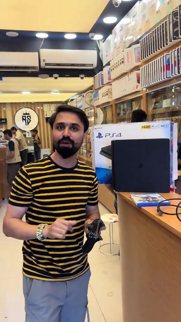 بلي 4 مستخدم ونظيف😍 ومركزنا راح يراوسك جهازك القديم بي جهاز تختار  مركز ابل ستور كل الهواتف ‏ Apple store ‏‎✅ ابل ستور المركز الاول في عالم الهواتف و اكسسوارتها ‏‎ مركز معتمد لدى جميع الوكالات الرسميه ‏‎ 🌹جميع استفساراتكم خاص وتدللوون🌹 ‏‎✅الثقه مصدر نجاحنا✅ ‏‎المركز مفتوح يومياً ‏‎من ال 9 صباحا حتى ال 12 مساءا ‏‎أو الاتصال بهاتف خدمة الزبائن ‏‎وت ساب/ تلگرام  *********** ‏‭***********‬ ‏‎العنوان : البصرة شارع الجزائر🛣 مقابل الخيمه🏢 قريب مطعم كناري سابقاً ⛺️  ‏‎لخدمة التوصيل 🚙 ال 🚗 🛵 من  ‏‎9 صباحا حتى ال 12 مساءً ‏‎أو الاتصال بهاتف خدمة الزبائن ‏‎وت ساب/ تلگرام  *********** ‏‭*********** 
