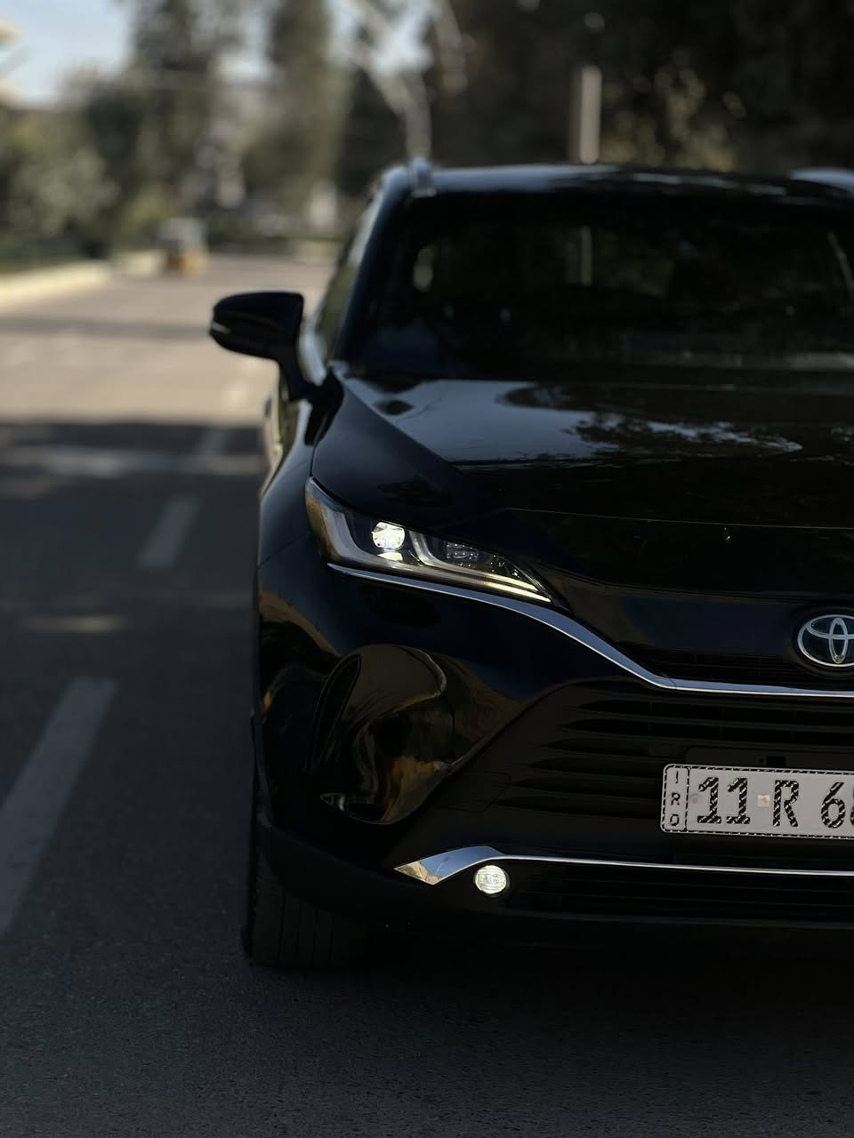 السلام عليكم
تويوتا فينزا هايبرد  للبيع 

دخول جديد

- الموديل ٢٠٢٤ 

-رقم بغداد 

- مواصفات xle

-اعلى مواصفات بدون فتحة 

مواصفاتهة:-
- بصمة ٤ ابواب + ترحيب + بصمة صندوق

 -شاشة كبيرة

-كشنات تدفئة 

-مناخ منفصل 

-تبريد قطعتين 

-تنبيه الخروج عن المسار

-مثبت سرعة

-لايتات ليد

-كشنات خزن 

-رادارات امامية + خلفية

-حساسات امامية +خلفية

-توقف ذاتي 

-وضعيات قيادة

-بعد بيهة مواصفات هواي 

حادثهة تبديل بنيد فقط

ايرباك دركة فقط

السعر ٢٣٠ وبيهة مجال 

***********
