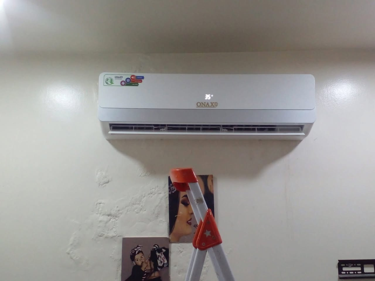 تنتظر الحر يباغتك.. جهز سبلتك هسه وارتاح! ❄️
• "بما إنه الجو بعده بي برودة، استغل الفرصة وسوي صيانة شاملة لسبلتك قبل زحمة الصيف.
اخوكم ابو علي ***********
***********
