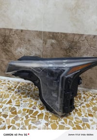 لايت تك يسار جهه السايق امريكي اصلي فقط الجامه مكسوره للبيع على الرقم ...