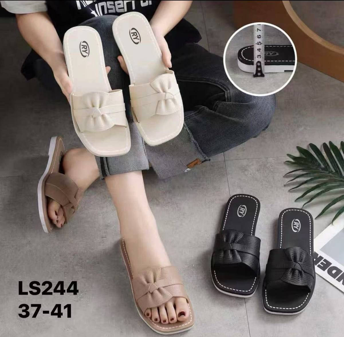 هاي موديلات نعالات لاستيك موجود توصيل كل عراق موجود.
جوانترين و هه رزانترين نه عل لامان دةست هه يه گەیاندنمان هەیە بۆ هەمو کوردستان و عیراق *********** whats app
