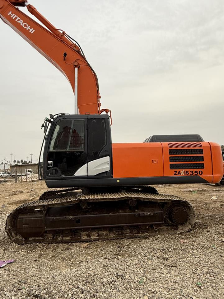 على بركة الله 
يعلن معرض الأمير للتجارة الآليات العامة 🥇
حفارة جي فايف 350 بم ونوزل 6سلندر 
G5-350 -2017-6V-5000h
دخول جديد -كفالة عامة  💫
عداد ساعات العمل 5200الاف ساعة ⏰ 
للاستفسار *********** 📞📞حسن قاسم شنان
