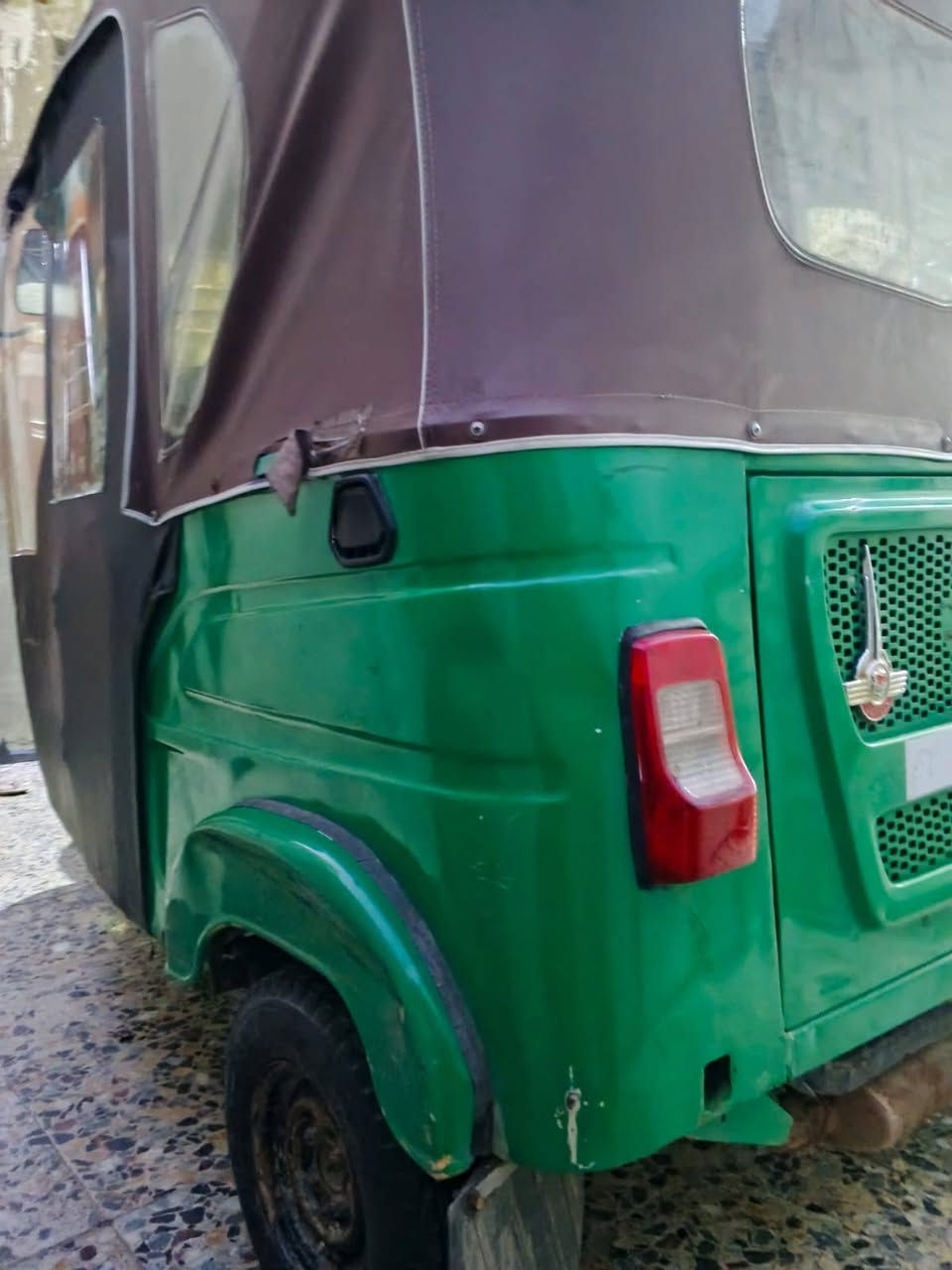 سلام عليكم شباب تكتك للبيع واحد وعشرين تكتك خير من الله شبر بل صفحه بكاني بقداد العماري المعامل رقم نكليزي ثاني يوم حولك ***********
