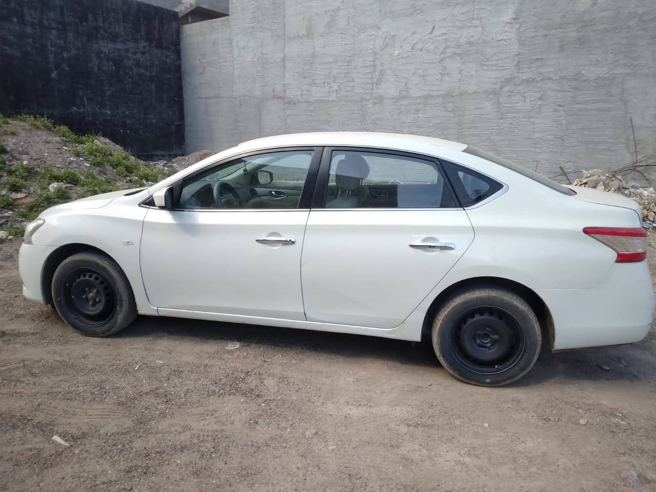 نيسان سنترا لون ابيض  حليبي
ضرر صندوك وجاملغ بيها شكم مكان بارد مو هواي
سنوية صار ٣ أشهر منتهية
رقم اربيل خليجي سعر 95


**إذا كنت صاحب هذا الإعلان وتريد حذفه لأي سبب، رجاءا أرسل رسالة إلى الدعم الفني**