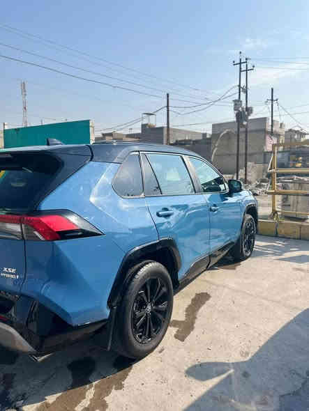 السلام عليكم راف فور اعلى فئه موصفات مرقم بغداد كامل  
أمريكي،حادث بل صور
1- فتحه
2- كشنات تدفئة
3- مقعد السائق كهرباء
4- شاشة ديجيتال
5- سماعات بنظام سيستم JBL
6- كاميرات أمامية وخلفية وجانبية يعني 5 كاميرات
7- شاشة وسطية كبيرة
8- المراية الداخلية الوسطية بيها كامرة
10- رادارات أمامي وخلفي
11- تحديد مسار
مكاني بغداد غزاليه 
وبيها مجال245
***********
