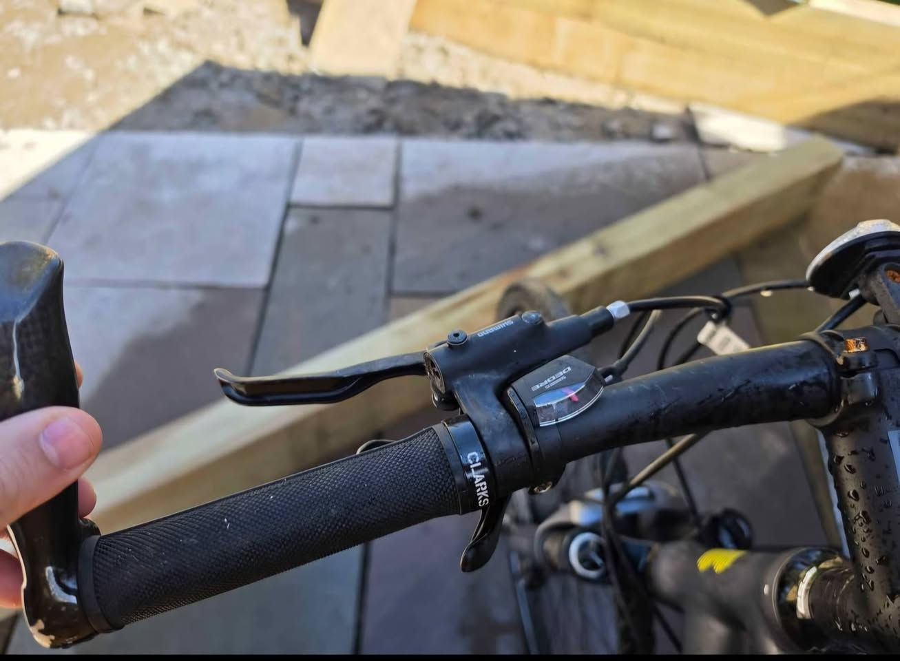 ماشاءالله ترحال بايك ❤️ نظافه %💯✔️
Boardman MTX 8.8 2020 🇬🇧
قياس فريم 54cm L
دبل هواء 👌
سيستم كامل شيمانو ديور 2 × 10
تايرات شوالبي ضد بنجري 💯

قريباً متاح خلال ١٥ إلى ٢٠ يومًا
من UK الى كوردستان/العراق 🇬🇧

شوفه صورة تفاصيل مواصفات
للحجز و سعر خاص او واتس اب  009647707695222


**إذا كنت صاحب هذا الإعلان وتريد حذفه لأي سبب، رجاءا أرسل رسالة إلى الدعم الفني**