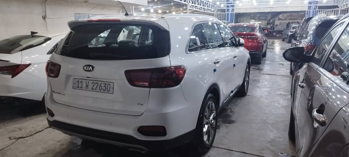 السلام عليكم كيا سورنتو19 خليجي بانوراما كراسي كهرباء جلد 6 سلندر گير ومحرك على وضع الشركة بيها رصعة براس البنيد معدله بارد وصبغ شيرين بالدعامية الخلفية سونار بالمنشور ماشية 104 ودك جرس حساس امامي خلفي تحويل مباشر رقم بغداد الدولي هزة جديد السعر 260وبيها مجال بسيط بغداد العامرية او معارض البياع للاتصال 
*********** بغداد, العراق
