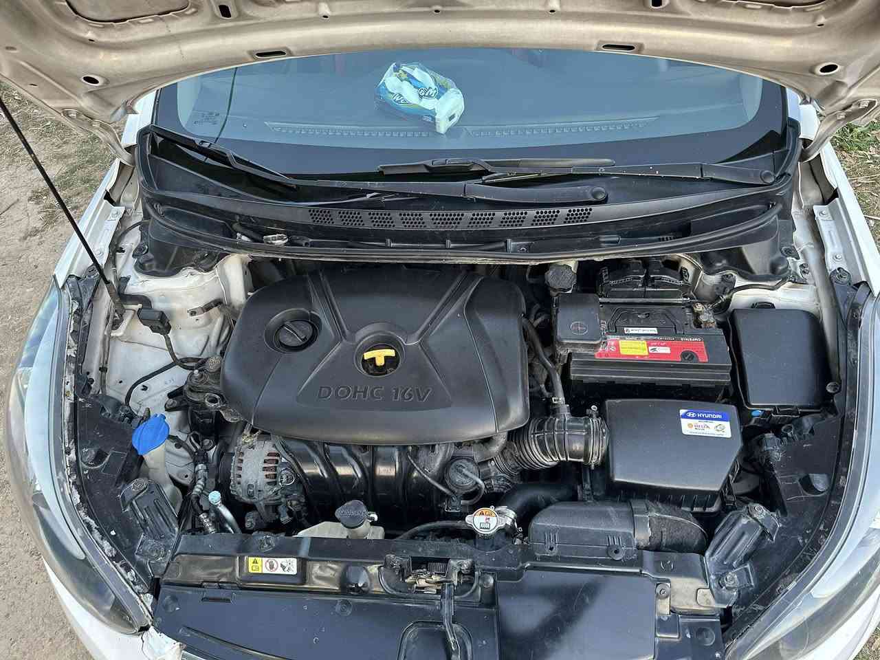 سلام عليكم سيارات التنره البيع موديل 2015  محرك وكير مكفوالت طخه الباب سايق وطخه بل جنطه رقم ***********
