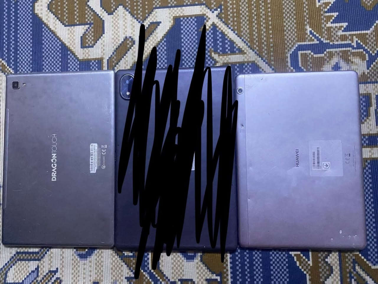 شلعه ايبادات 13 جهاز بيهن تقريباً 3 لو 4 طافيات ماعرف شبيهن والباقي شغال بس عوزه شاشه ابيع شلع مابيع واحد وحده كلهن ب100 مكاني بغداد المشتل


**إذا كنت صاحب هذا الإعلان وتريد حذفه لأي سبب، رجاءا أرسل رسالة إلى الدعم الفني**