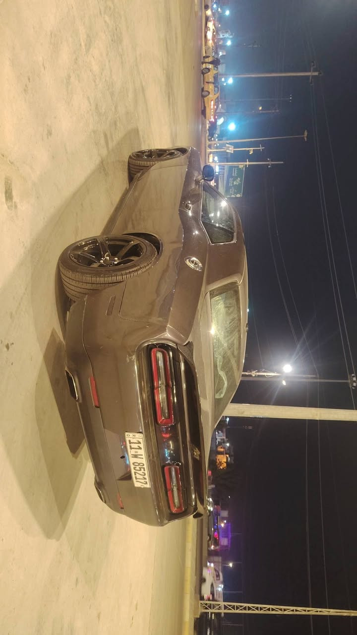 جالنجر 2015 
SRT 3.6/V6
رقم بغداد الدولي
مكينه جديده
ويل ٢٠ نجمه
تخم ويل + تخم تاير جديد
منظومه زينون 
ادامه كامله
سونار مرفق
السعر المطلوب  132 
مكان واسط الكوت
*********** اتصال فقط
