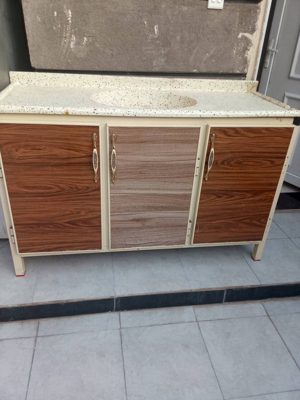 غراض منزلية البيع عنوان حفرية اكو توصيل(***********)
