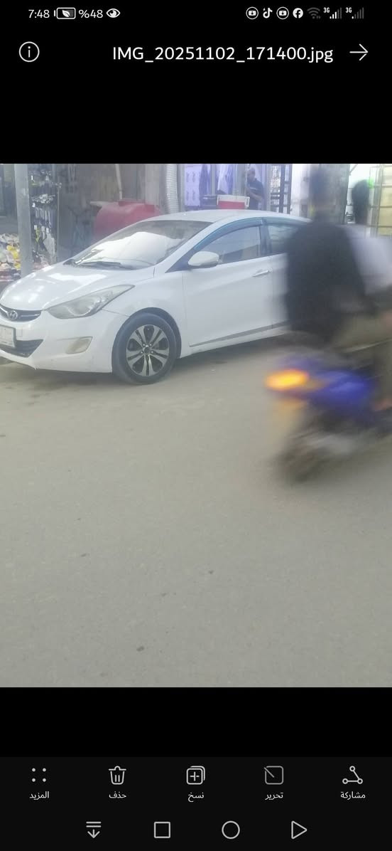 النترة٢٠١٢ خليجي مواصفات شاشة تحكم ستيرن جهتين اشارة مراية رقم مثنى مكينة ١٨٠٠سيارة جاهزة مكينة كير حدادية تبريد بيها صبغ رش قطعتين ونص بدون اي حادث وتبديل مكان السيارة بابل القاسم اتصال ***********
