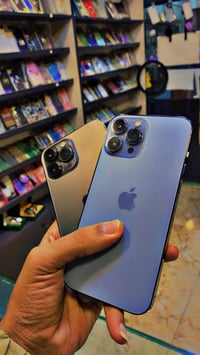 ايفون ١٣ برو ماكس • ٢٥٦ • نضافه