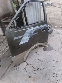 باب بريجو مال سايق  نضيف بلادي نضافته 85/100 سعره ٢٥الف  بغداد البعيثه...