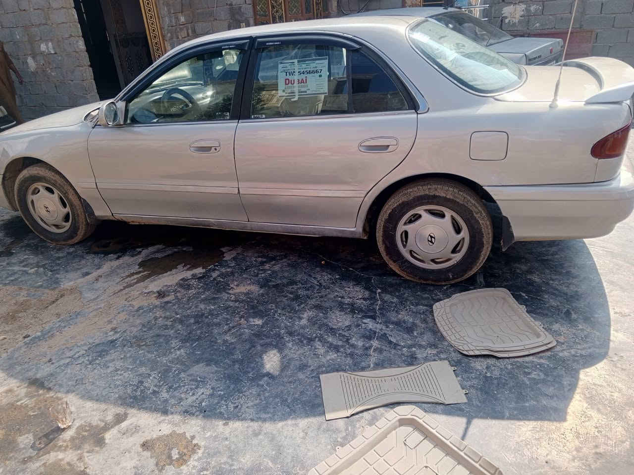 سلام عليكم سوناتا 2 للبيع محرك كير صدر خير من الله تخم تاير سنويه ساقط من 2025 وبسمي تحويل ثاني يوم العنوان الصقلاويه المعهد التقني السعر 40 وبيه مجال قليل رقم ***********/***********
