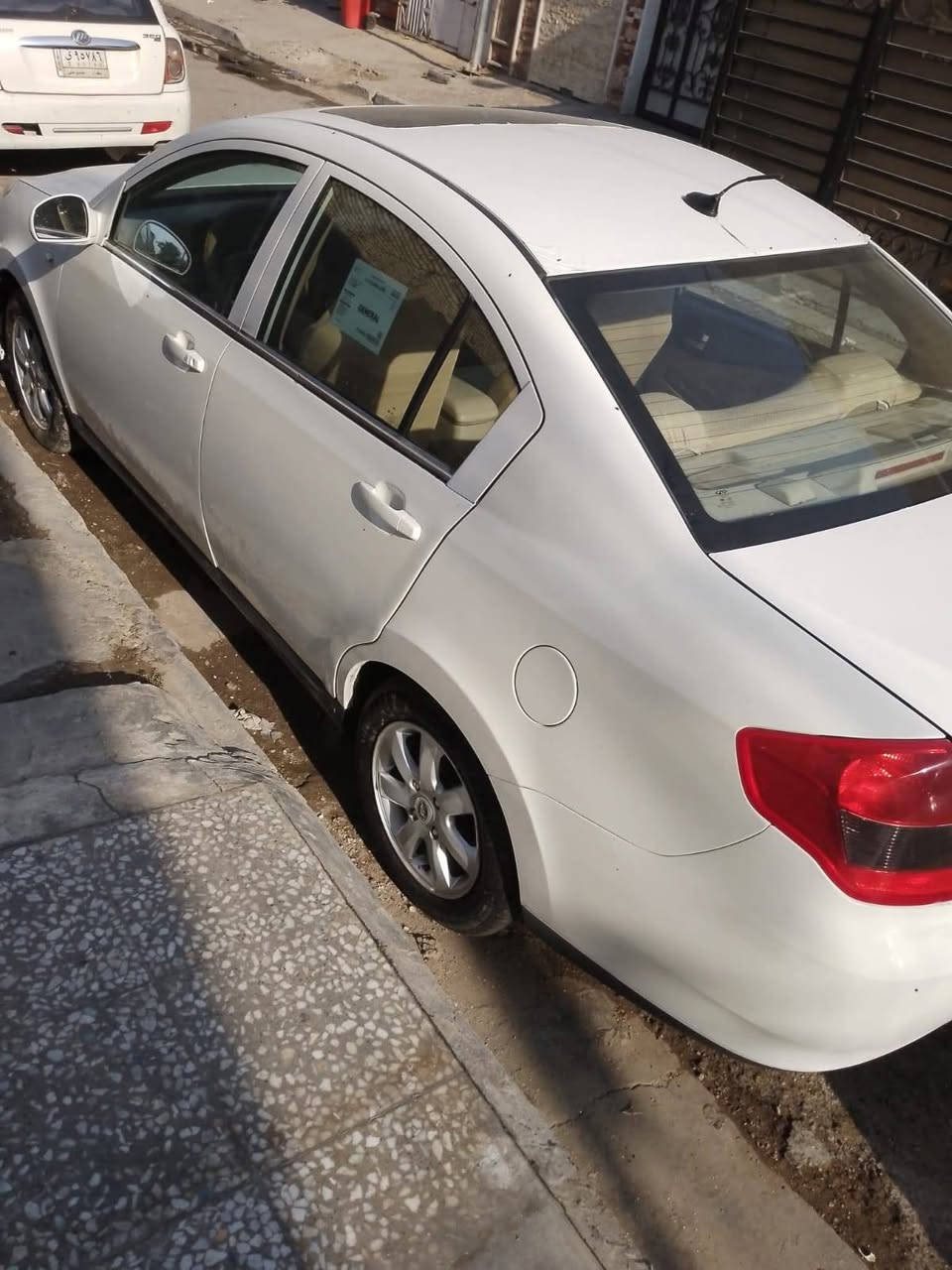 شیری E5  2014  گێڕو مەکینە  بیلاد و بەشەرت  .. فوول مواصفات  حیزام بوياغه بێ داخلی بێ مەعجون  .. رەقەم و سەنەوی نوێیە و بەشەرتی تحویل ... سعر قفڵی 44 گەڵا كركوك, العراق


**إذا كنت صاحب هذا الإعلان وتريد حذفه لأي سبب، رجاءا أرسل رسالة إلى الدعم الفني**