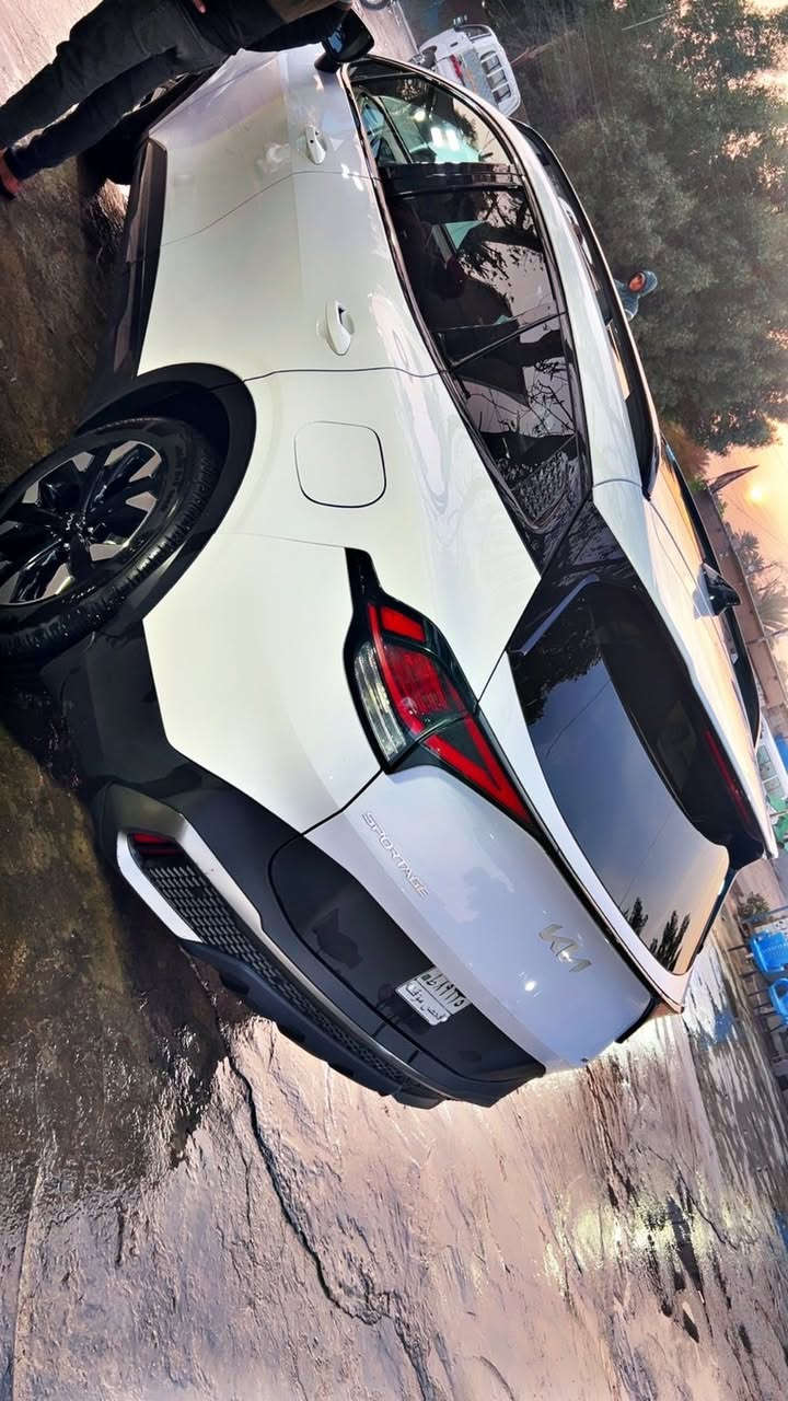 السلام عليكم
كيا سبورتيج xline 2024 فول مواصفات 
بصمة 
بنوراما 
شاشة متصله
كشنات جلد + تدفئة 
كامرا دواره 
رادار امامي + خلفي + نقطه عمياء + تحديد مسار + توقف ذاتي 
الحادث / امامي جاملغ + بنيد تبديل وصبغ + بارد كد شبر بالجاملغ الخلفي جهه الصدر 
راس الشاصي فقط سحب بدون اي ضرر  
ماشية 15 الف ميل السياره زيرو بعدها بريحة الشركة 
السعر اتصل وتدلل 
وبيها مجال الشراي 
***********
