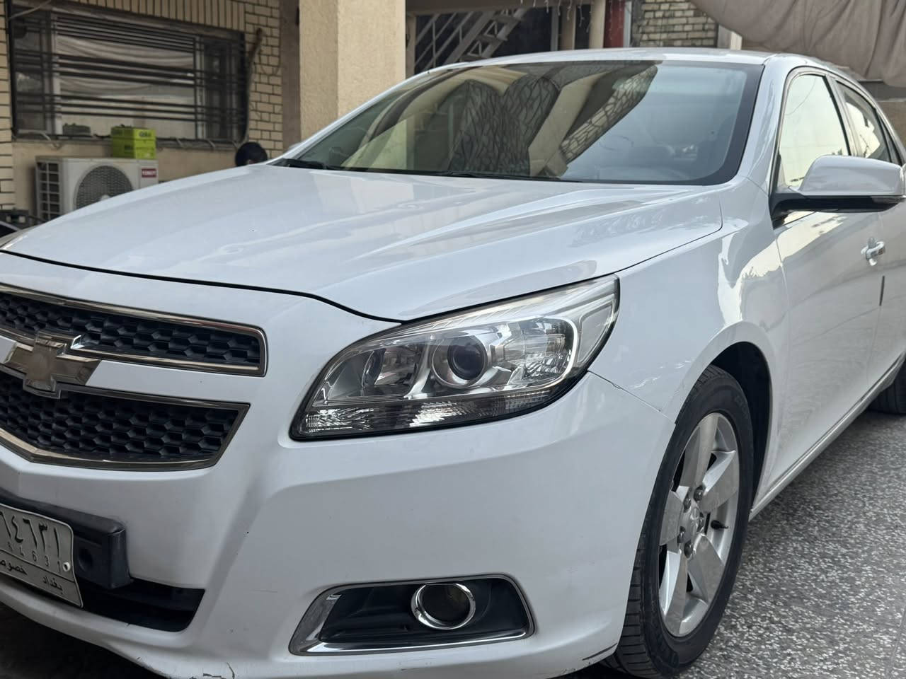 سلام عليكم ورحمة الله
ماليبو ٢٠١٣ خليجي رقم بغداد بأسمي 
سيارة بدون صبغ عدى الدعامية الامامية
بيها رصعات متفرقة اثر حالوب ممبين 
السيارة ع ايدي والحمدلله مبيها نقص 
جاهزة تبريد خير من الله 
ماشية ١٦٦ الف كيلو متر
مواصفات LT
مكان السيارة بغداد
السعر 10,000$
بيها مجال ان شاء الله
***********
