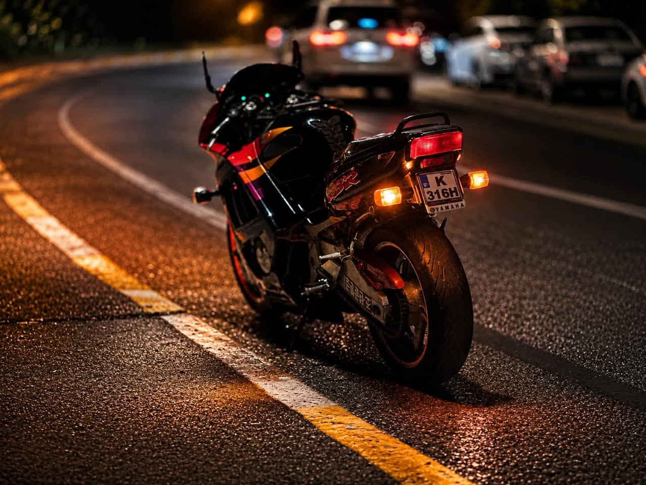 Honda CBR 600 F2 

ماتۆڕەکە بە عەیبو کەم و کوڕییە بە شەرت 

نرخی ١٦ گەڵا 

شوێن سلێمانی 

***********
