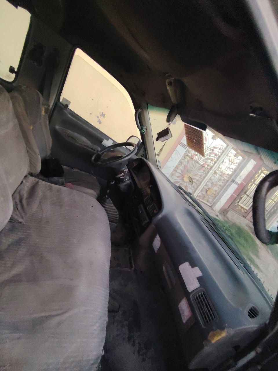 بريجو موديل 99 رقم واسط نكليزي راعيه بل كوفه يمته ماتريد يداورلك مصفرهه هيئه ومرور اكسل وكير مكفولات ومكينه٣٠٠٠ بس بخار بدون تنقيس
 اني مكلف بل نشر س35 وبيهه محال***********
