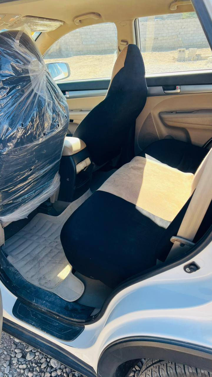 سلام عليكم 
للبيع سورنتو 2014
كفاله عامه كلين شرط محرك گير صدر تايرات تبريد تتدفئه كلو شرط التحويل شرط لل ستفسار الاتصال على الرقم ***********
