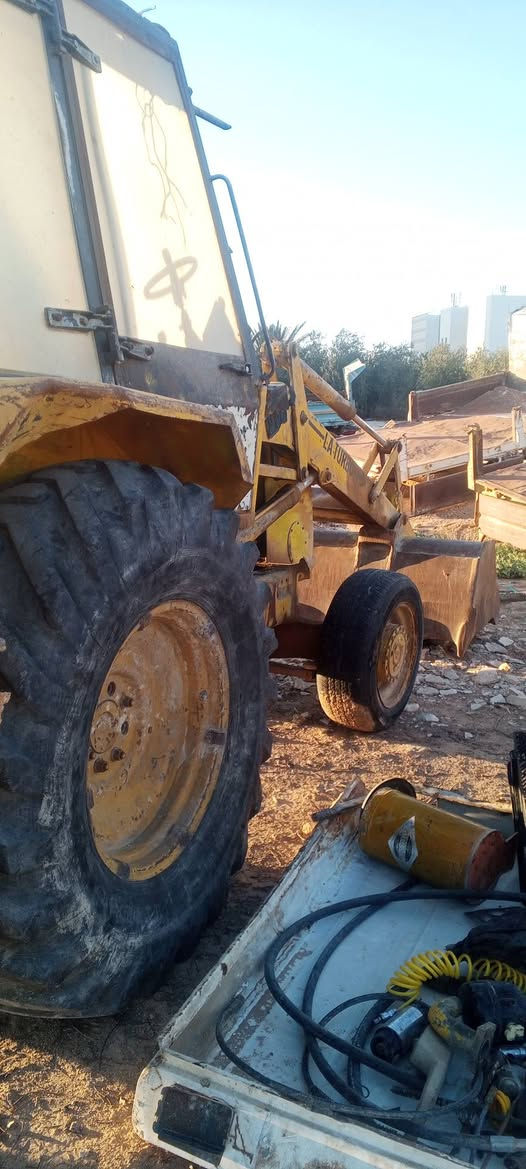 حفار جي سي بي
ع التقطيع 
موقع معان 
توصل على 0777992774


**إذا كنت صاحب هذا الإعلان وتريد حذفه لأي سبب، رجاءا أرسل رسالة إلى الدعم الفني**