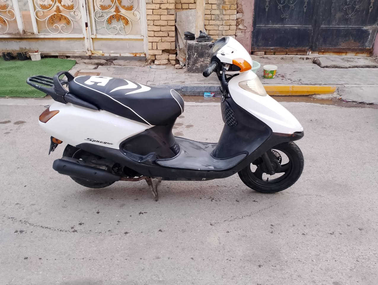 اللهم صل علئ محمد وال محمد سبيسي ياباني مكينه خرسه ماتنسمع كفرات اصلي كابريتر اصلي اكسل اصلي جوزه اصلي كله اصلي كهربائات شغاله سلف هندر هورن الشراي بخدمته بي خير ويدلل مكاني كوت داموك الشراي يتصل ‏‪0784 480 5022‬‏/‏‪0777 198 5253‬‏
