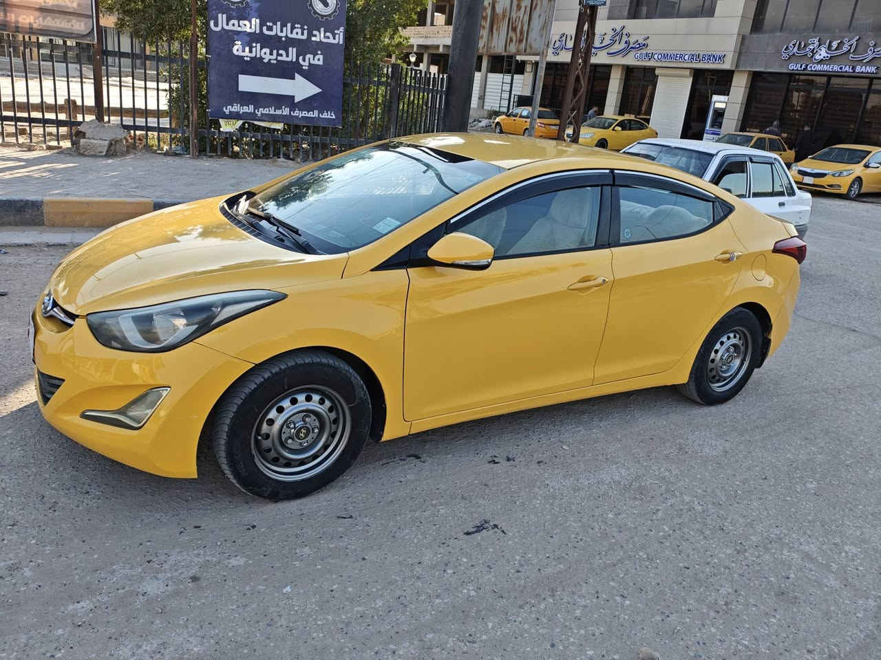 سلام عليكم النترا 15 خليجي محرك دوش 1600 كير مكينه تبريد حداديه كله جديد وشرط السياره فول عده الفتحه والبصمه تبريد قطعتين مري شفط تحكم فول حساس خلفي داخل قطعتين رقم بغداد تحويل نفس اليوم مكانك الديوانية *********** السعر 107 وبيها مجال  بيها جاملغ امامي تبديل فقط والبنين مرخه براغي فقطمابيها دواخل
