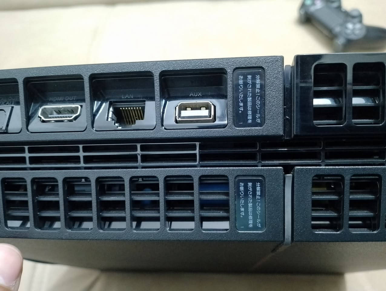 السلام عليكم شباب  بلي 4 فات نظام 11

كامل الملحقات مع الالعاب حسب اختيارك 

بسعر 210 ويتوفر توصيل لكافة المحافظة 5 الف 

لتواصل عبر هاذا الرقم *********** النجف, العراق
