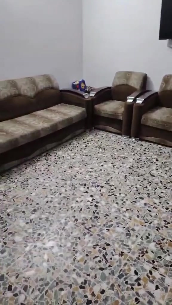 السلام عليكم للبيع طخم نضيف حيل مابي اي عيب
5 قطع 2 اكبار 2 اصغار 1 وسط
السعر على خاص


**إذا كنت صاحب هذا الإعلان وتريد حذفه لأي سبب، رجاءا أرسل رسالة إلى الدعم الفني**