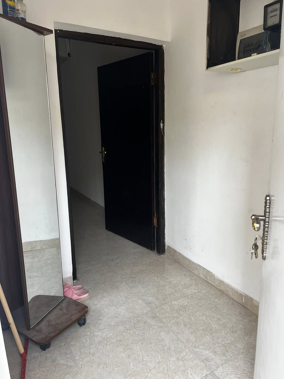 🏘🏘بيت للبيع ديالى خانقين / توله فروش فرع معهد الفنون جميلة ثاني فرع على اليسار 
طابو صرف مساحة 120 متر 
طابق واحد 
1 غرفة نوم واستقبال وصالة داخلية ومطبخ ومنور ومجمع درج ومجمع صحيات داخلي وخارجي 

السعر / 67 مليون بي مجال بسيط 

للأستفسار اكثر اتصال بالارقام فقط 
***********
***********
مكتب فريا موفق للعقار
