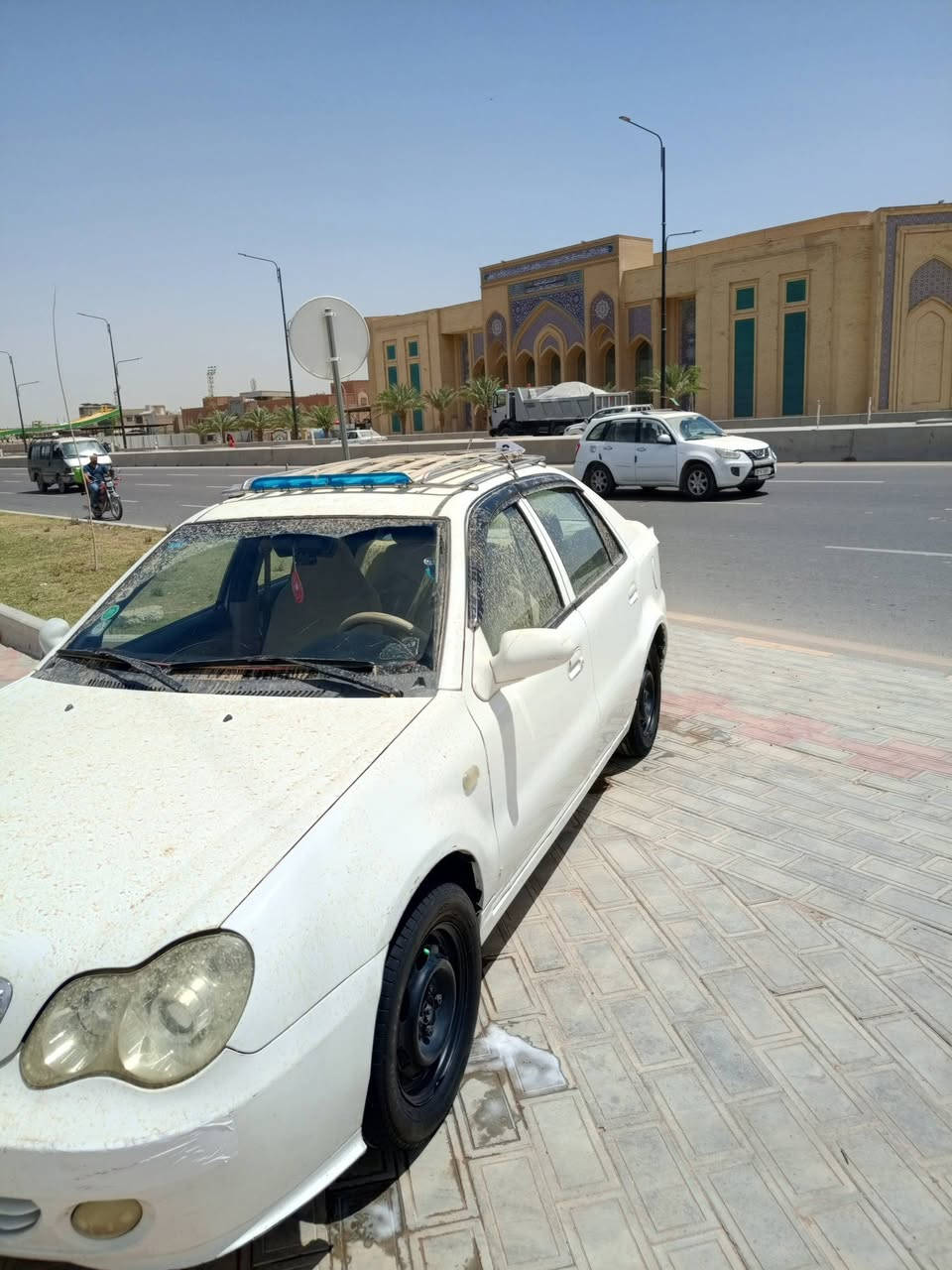 السلام عليكم سياره سي كي موديل 13سياره مكفوله بيها جاملغ الوره بس كير محرك مكفولات سياره نظيفه مال جناي  تبريد ثلج تخم تاير جديد سياره جاهزه من كلشي رقمها انكليزي كربلاء سياره مكانه نجف حي لانصار سعر 45 وبيها مجال لاستفسار على الرقم ***********
