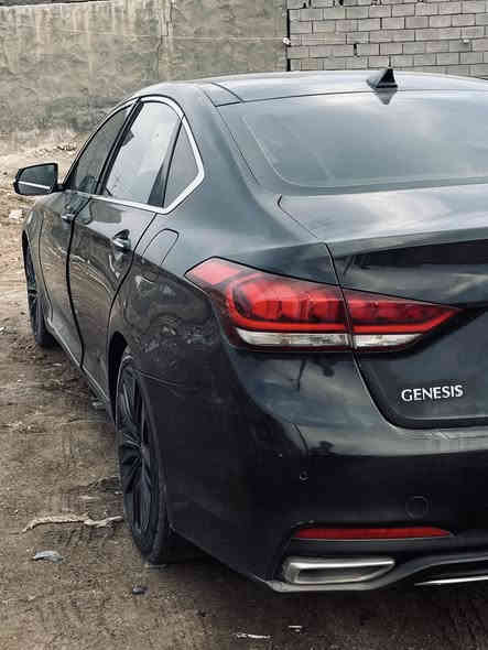 جنزز2015كصه جنطه سياره فول واحد عله واحد تحكمات خلفيه بل شاشه الماميه داخل احمر شفتات ستيرن مكينه6بنو راما سياره عباره عن تحكات كل مكان بردات بلاديه زنون بلادي***********البصره سعر85
