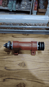 تحويلات شفت منشار منضدي الاحمر الكبير سعر : 65  الف الاخضر : 35 الف