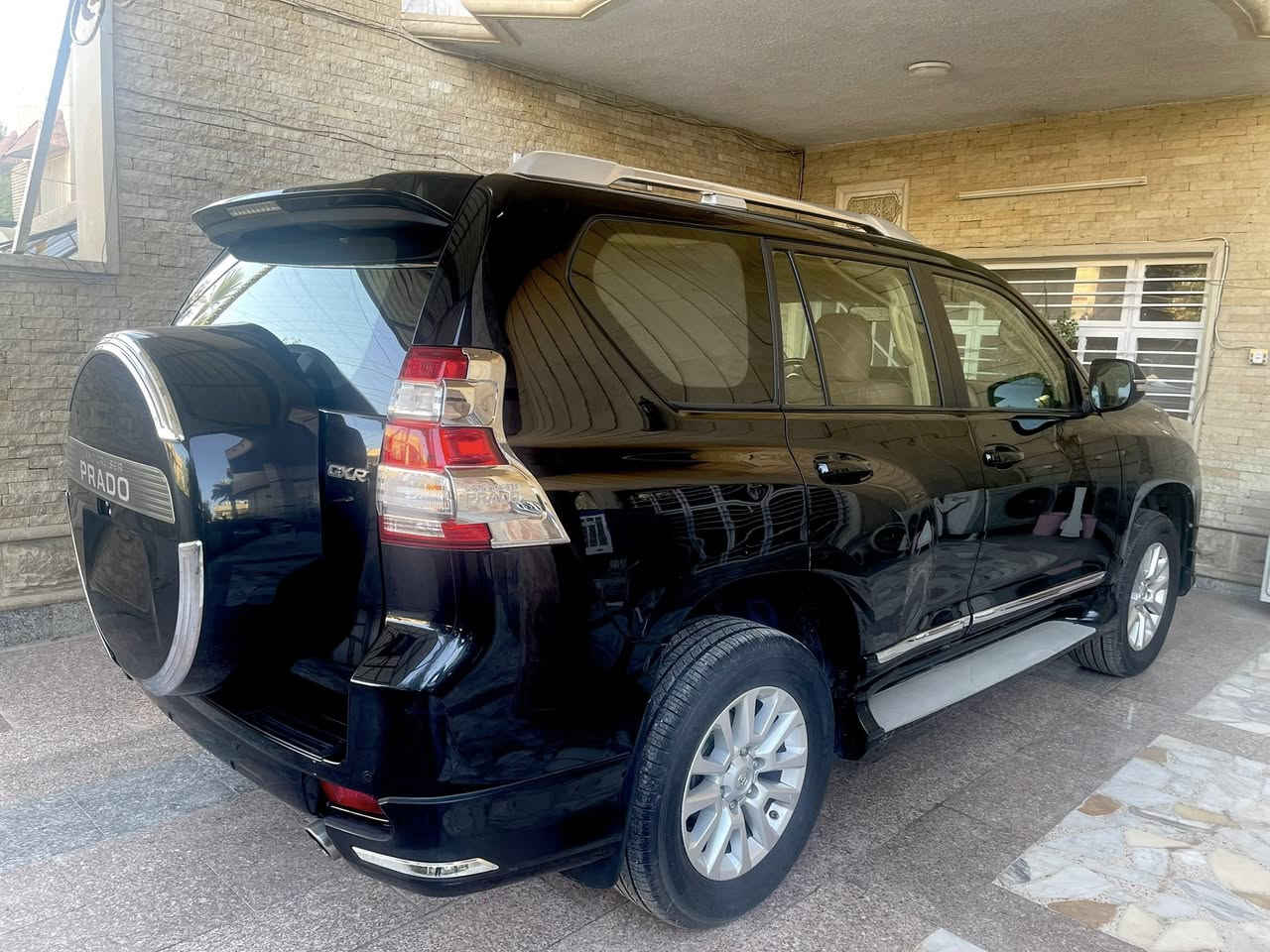 برادو ٢٠١٧ مكفوله مكفوله
لون اسود جي اكس ار 
اعلى فئه 
فول مواصفات
بصمه 
سلايت
 اشاير بالمري 
ويل كب 
لدات امامي خلفي 
شاشه 
كامره 
تحكمات 
كشنات كهرباء 
كير مكينه صدر تبريد جاهزه 
مكاني بغداد العامريه ماشيه 145 رقمي *********** شرط تحويل سعر 36 ونص وبيها مجال حك جيه
