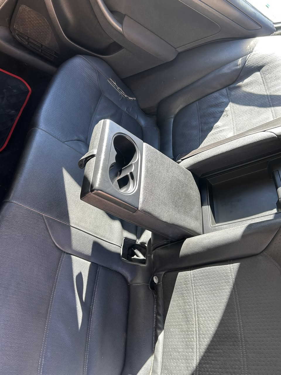 السلام عليكم جيتا 2012 محرك 2000 المرغوب بدون تيربو إقتصاد جدا بيها صبغ عام حادث جاملغ الامامي جهت الايمن خفيف  كير محرك تبريد شغال السعر 73 وبيها مجال 📞 *********** متواجد كربلاء و بغداد
