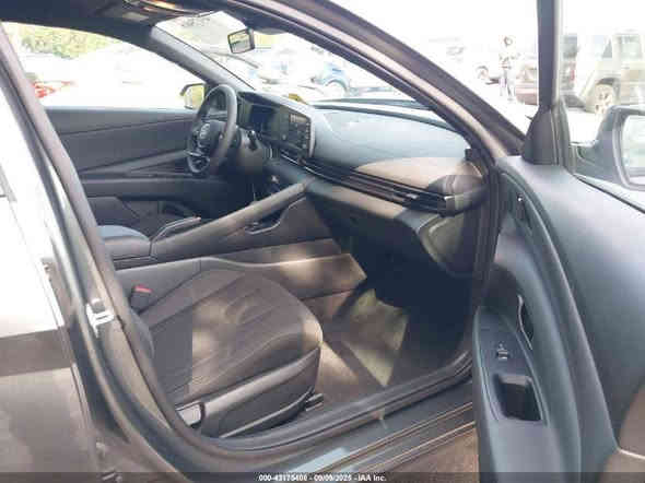 #اعلان_مزاد 📢#مشمول_حسب_كتاب_الشهداء
السعر 💲7900$ 79 #ورقه
تاريخ المزاد يوم 2025/11/24
نوع السيارة :HYUNDAI ELANTRA SEL SPORT 2025
عداد المسافة:4.175mi
الضرر كما موضح بالصور
📍 العنوان :الفلوجه شارع الجيش الشعبي مقابل مطعم أيوب المحمدي ومجاور شركة الوسيط 
📞 : 
📞 : ***********
...... بُراق علي فيصل المحمدي 

#مزاد_الامين_للسيارات_الامريكية_
#سيارات
