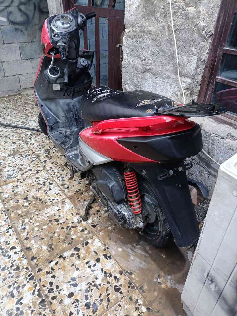 للبيع سكنس فحل نوزل واحد ياباني سعر425 مكاني بغداد كميره بيه طبك بل لايت فقط الشراي يتصل ***********
