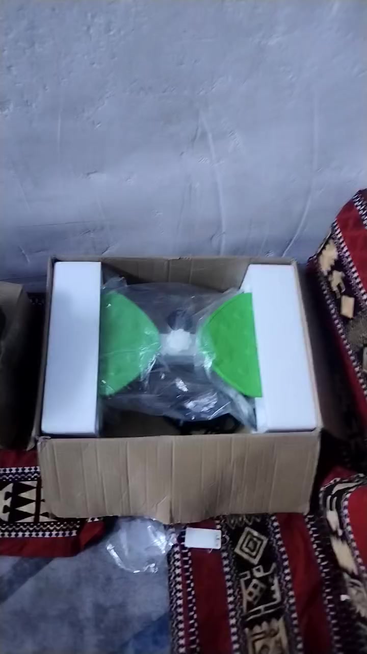 شلعه وحده سويته فيديوهات 2
سعرها عل خاص ادخل وتدلل 
وياها هديه هم


**إذا كنت صاحب هذا الإعلان وتريد حذفه لأي سبب، رجاءا أرسل رسالة إلى الدعم الفني**