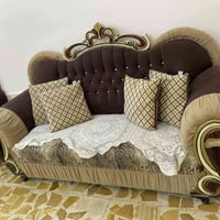 التخم • ١٠مقاعد • نظيف