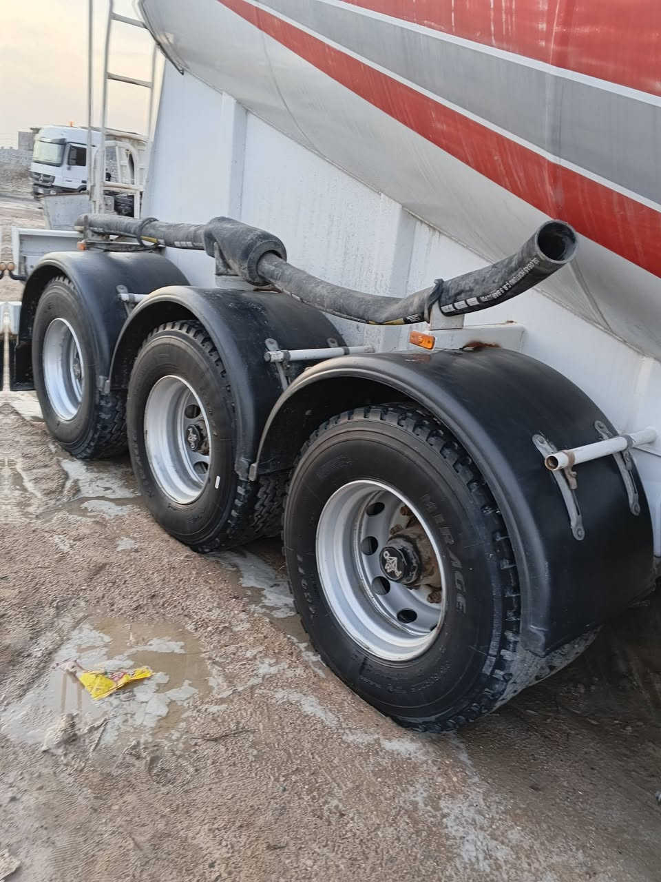 سلام عليكم سايلو للبيع زيرو مامشتغل قليل دويز ام الطيره 4 بستم مامشتغل موديل 15  دناكير 16 تعليك 2 تركي ابو حيدر تفريق 30 دقيقه تخم تاير مكفوله كفاله عامه حمولته 45 طن سعر 250 بيه مجال. العنوان البصره قضاء الدير الاستفسار عل رقم ***********
***********
