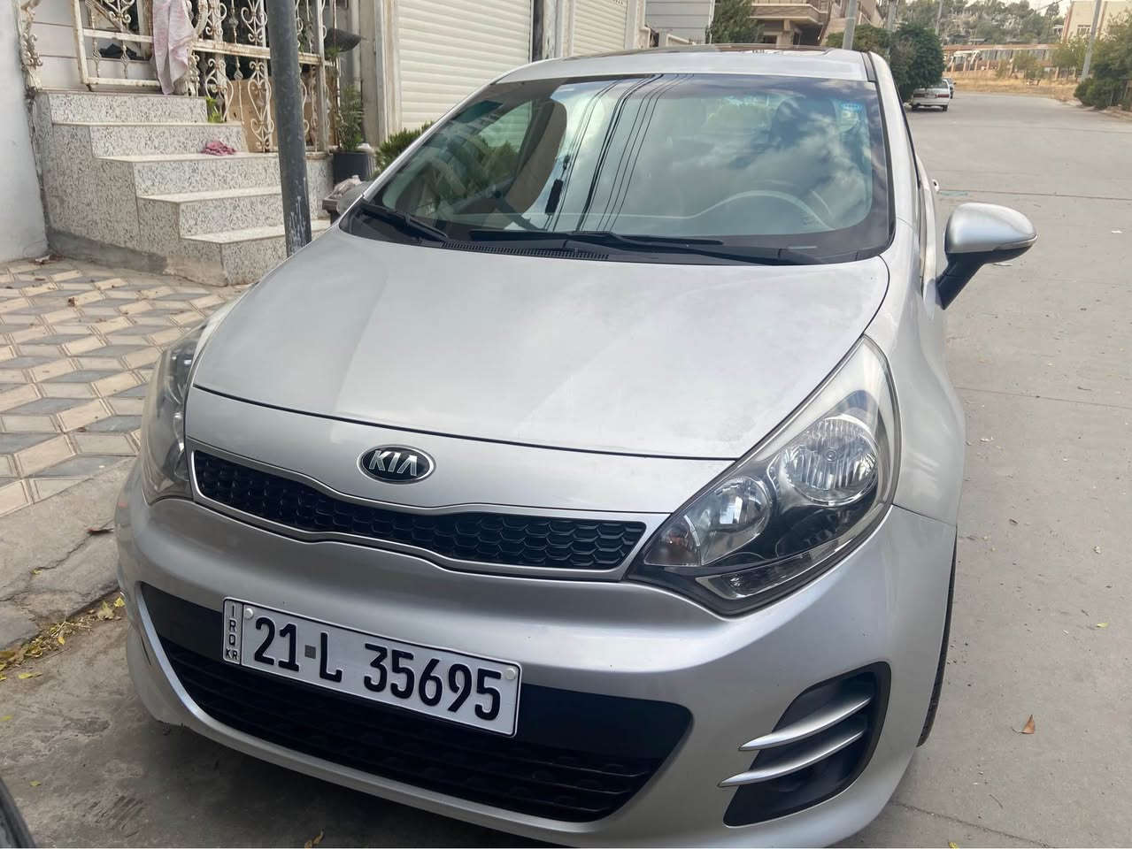 ‎كيا ريو 2015 فول 
1 چاملغ لةگةل توزي لةبونيد بوياخة
9500$
***********‎ Singapore
