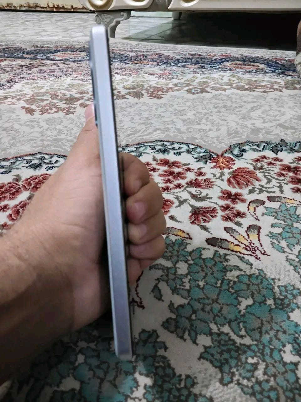 السلام عليكم
📱 POCO X6 Pro 5G

 معالج Dimensity 8300-Ultra

 12+12 رام / 512GB

 يشغل الألعاب ببجي وغيرها على 120 فريم ثابت بدون تقطيع

ملحقاته كامله

مكاني كوفه عباسيه 
مبدل بي فقط شاشه وكاله يعني ماستر 
تواصل *********** واتساب

