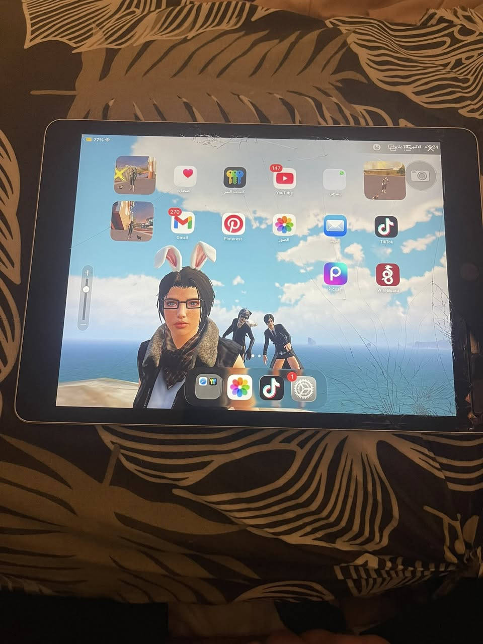 ايباد الجيل التاسع البيع اومراوس بدراجه ايباد مكسور بس مامثر على شاشه مامفتوح ابد كلشي بي ابلادي بس بطاريته تعبانه لن مامبدله ابد سعره180 قفل أو مراوس بدراجه مكاني مجمع حطين شارع 30 رقمي***********
