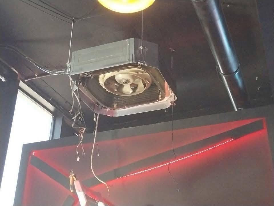 للتبريد 
🌬️🌬️🌬️🌬️🌬️🌬️🌬️🌬️🌬️🌬️🌬️🌬️🌬️🌬️ 24 ساعه 7ايام في السبوع
خدمات🛠️ المنصور الهندسية 🌬️🌬️ تقدم  حل لكل مشاكل السبالت والمكيفات وجميع اجهزه التكيف و التبريد الكهربائيه❄🌬
تعرفون الصيف 😥والحر بلعراق لهاب وحار 🌞 صيفك ويانه ثلج❄️❄️❄️
🥶🥶🥶🥶🥶🥶🥶🥶🥶🥶🥶🥶🥶🥶
🌸 قدمنالكم🛠️ كوادر مختصة لحل جميع اعطال و مشاكل السبالت والمكيفات من تنظيف ونصب سبالت R22و 410‪ والانفيرتر (الاقتصادي) مع عمل فاكيوم وصيانة وشحن جميع انواع الغاز الاصلي مع الفاكيوم مع ضمان حقيقي في عملنا على ايدي كادر هندسي ممتاز بخبره ممتازه 
 الحل الكامل تلكوه عندنا اكيد

مع كادر مختص للصيانه ونصب وتنظيف 
💵بااسعار💲 تنافسية💲
  عملنا في جميع مناطق بغداد كرخ و رصافه نوصلك لباب البيت🏣 او شركتك🏢 او محلك 🏪 🌺😌 خدماتنا 24 ساعه ٧ ايام في الأسبوع

او الأتصال على الرقم ادناه📞
#اربيل
#المنصور
#بغداد
‭
***********
‬
